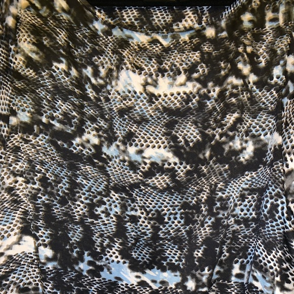 A.n.a animal print blouse - Picture 2 of 3